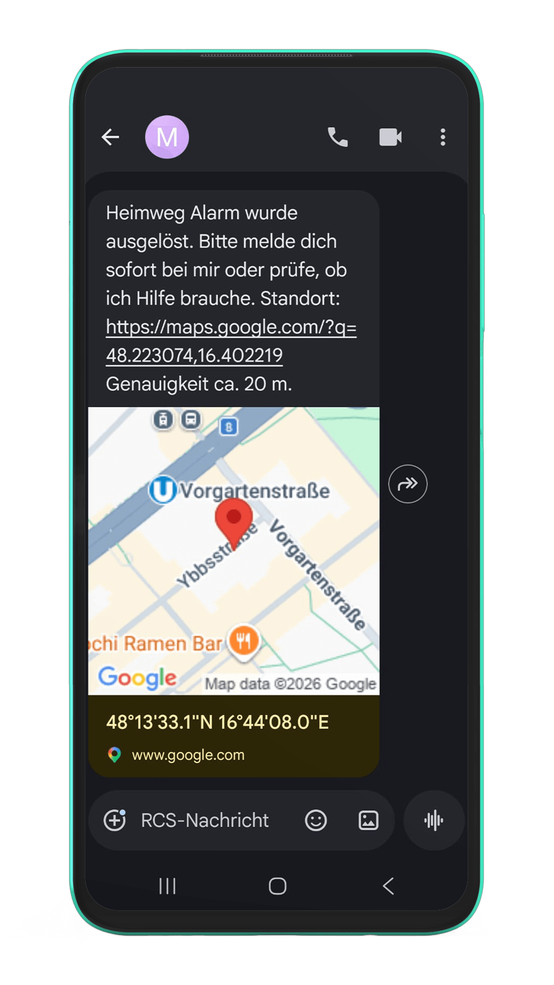Smartphone mit einer Heimweg-Alarm-SMS inklusive Standort-Link und Kartenausschnitt
